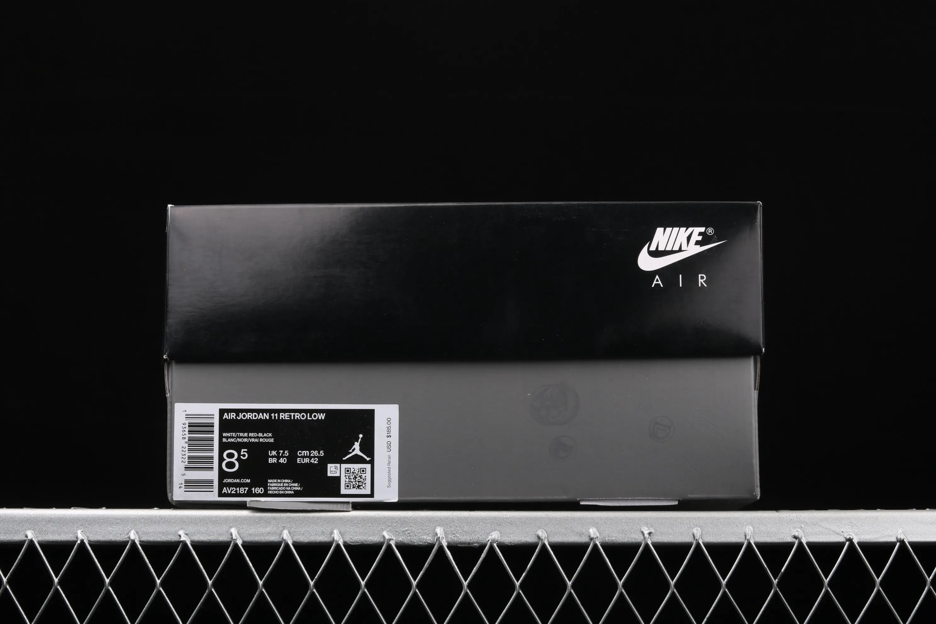 All Categories Air Jordan Jordan Series Basketball Shoes Air Jordan 11 Pure Original Version Air Jordan 11 Retro Low AJ11 Joe 11 Patent Leather Black Red Low Top Real Standard Real Carbon AV2187-160